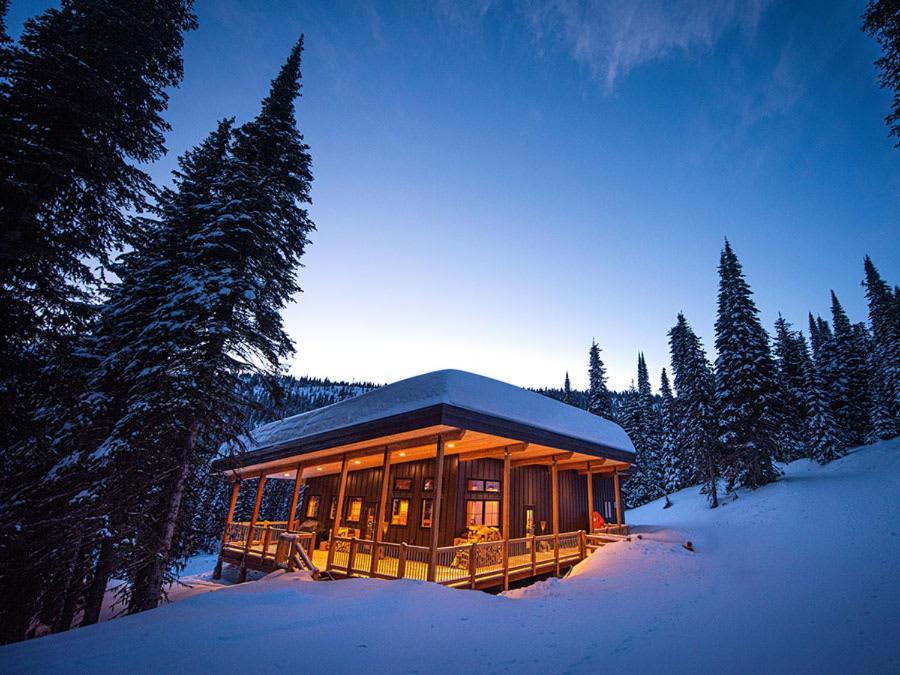 Constella Queen Cabin Rossland Exterior photo